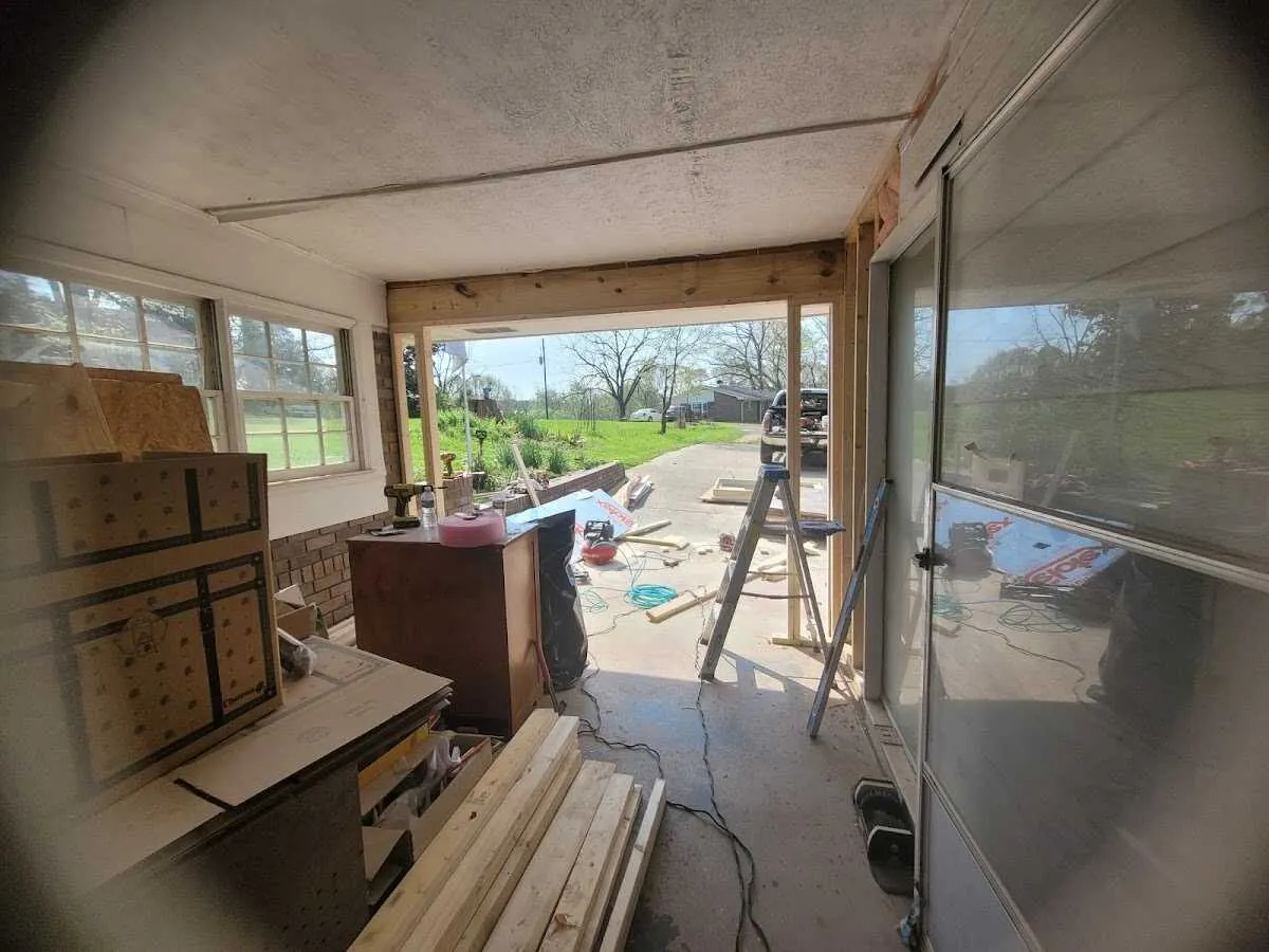 Air movers and dehumidifier for Water Mitigation Services in Sparta